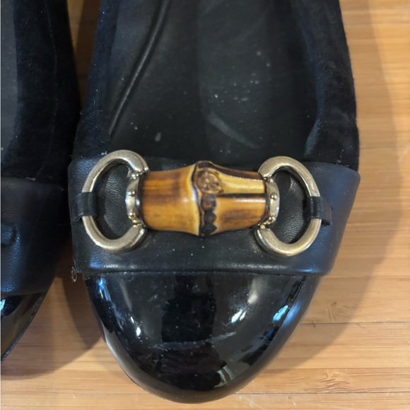 Gucci Black Flats with Bamboo Accent - Picture 2 of 4